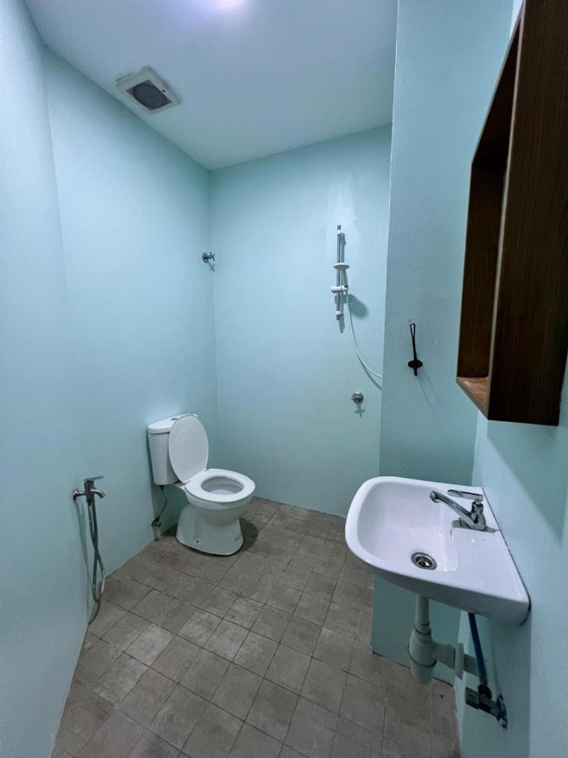 Asrama Xhostel Subang Bestari Shah Alam